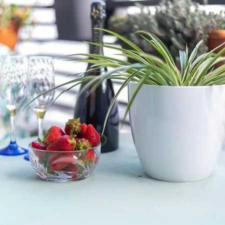 Feel Like 珀德垂那